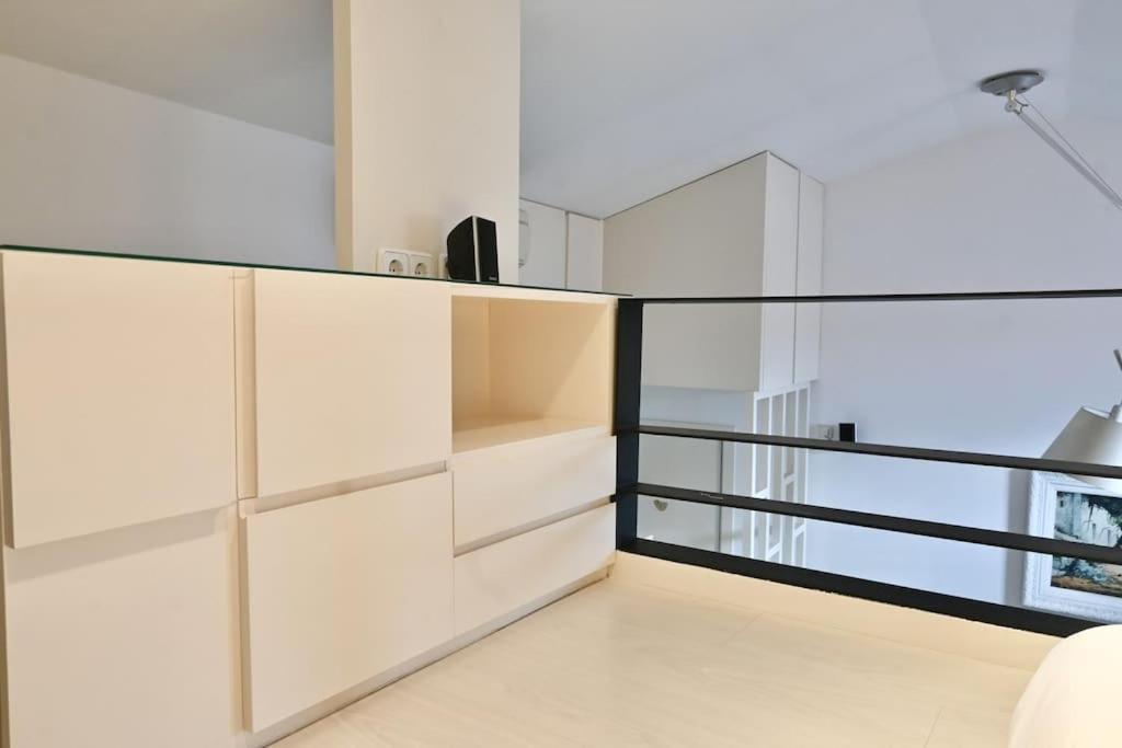 For You Rentals Apartamento Temporal Con Encanto A Pocos Metros Del Sol Myr13 Madrid Exterior foto
